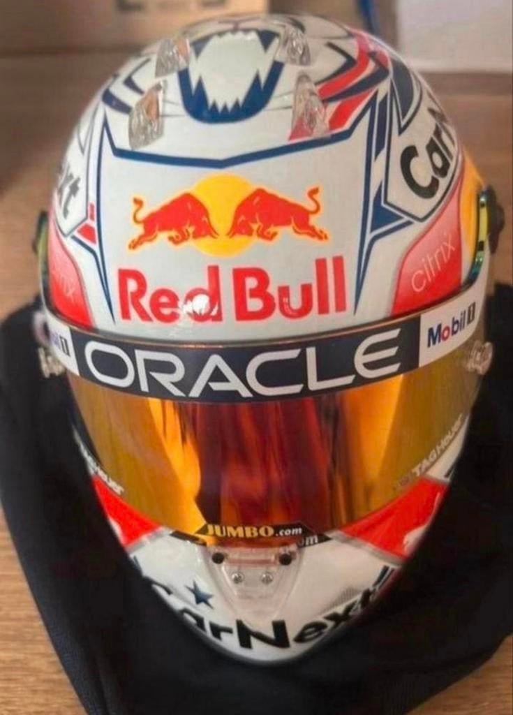 Max verstappen helm, Verzamelen, Ophalen of Verzenden, Zo goed als nieuw, Formule 1