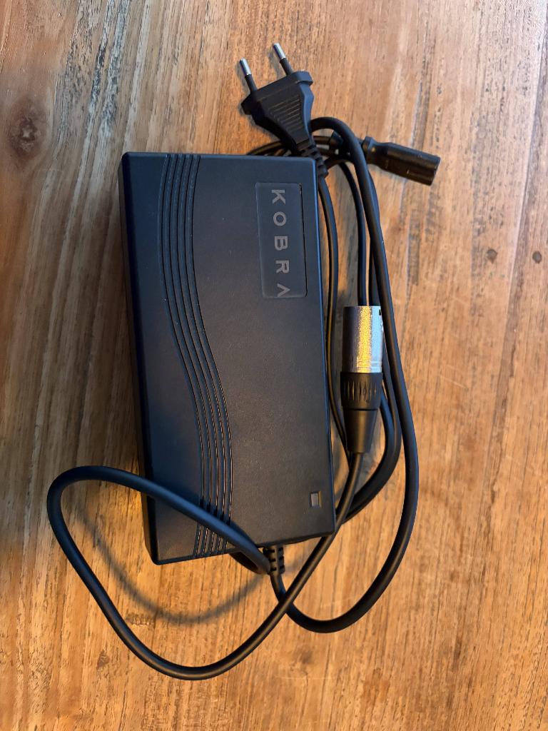 KOBRA accu lader, Ophalen, Nieuw, Overige merken