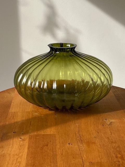 Vaas, Huis en Inrichting, Woonaccessoires | Vazen, Ophalen, Minder dan 50 cm, Groen, Glas