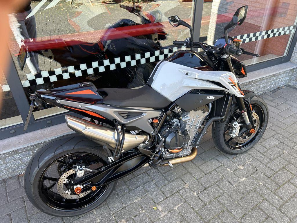 KTM KTM 790 DUKE 2023 - foto 3