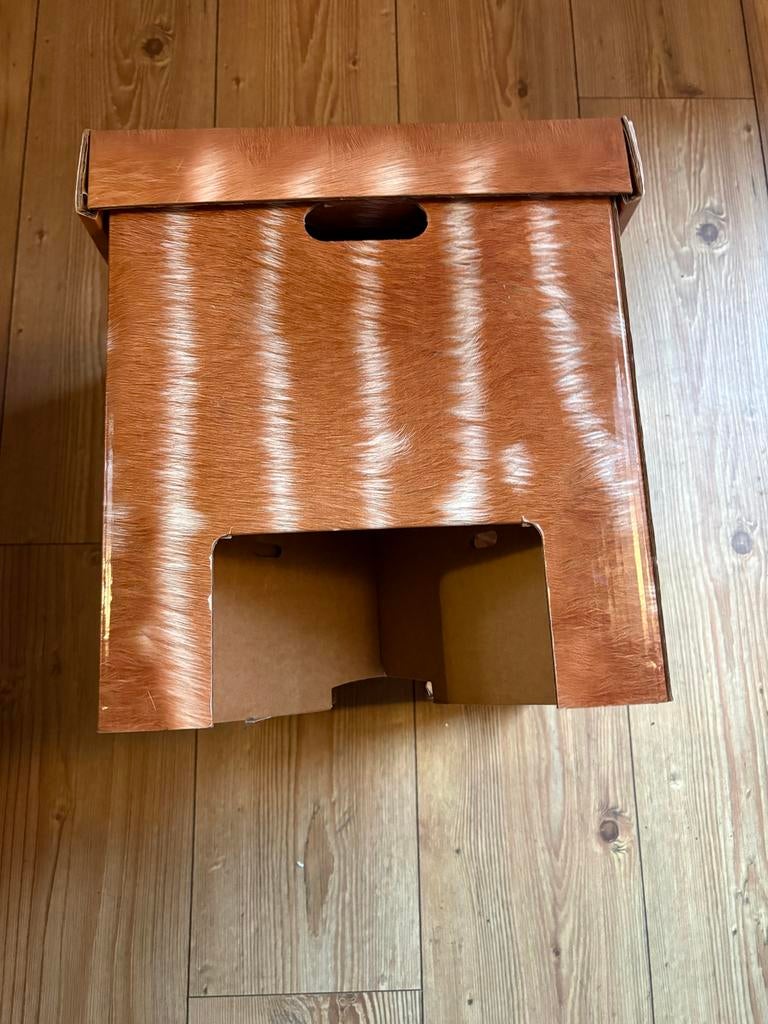 Decoratieve tafeltje / krukje met dierenprint, Ophalen, Gebruikt, Overige materialen