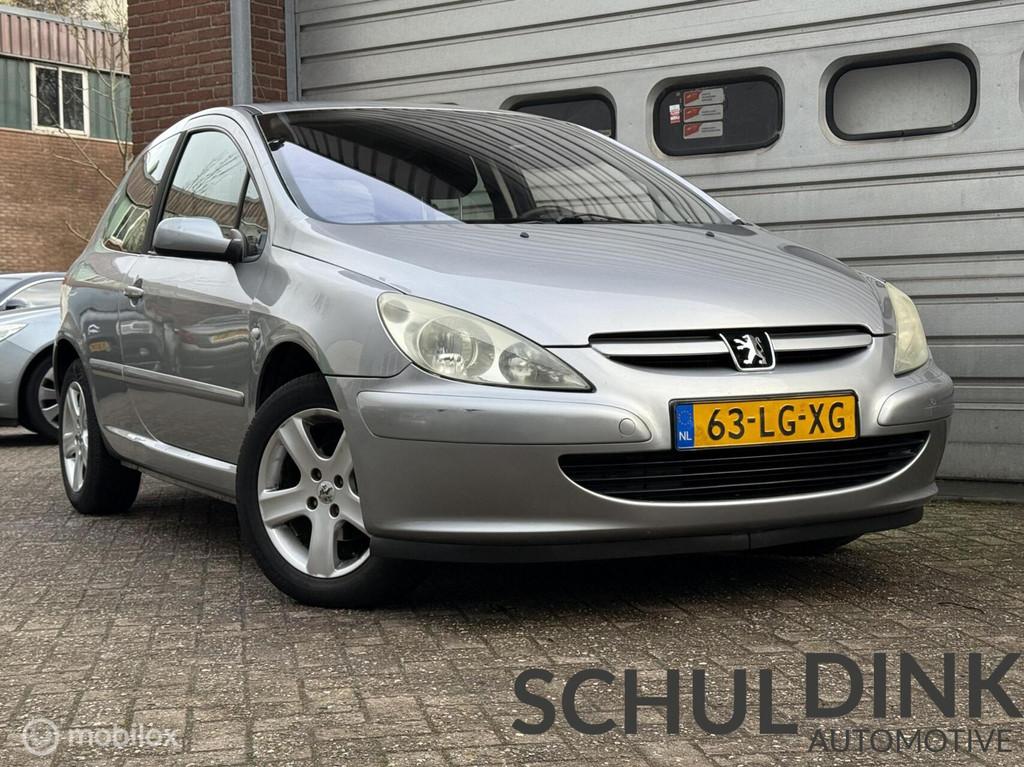 Peugeot 307 1.6-16V Gentry CRUISE CONTROLE|AIRCO|CLIMATRONIC, Auto's, Peugeot, Voorwielaandrijving, 4 cilinders, Handgeschakeld