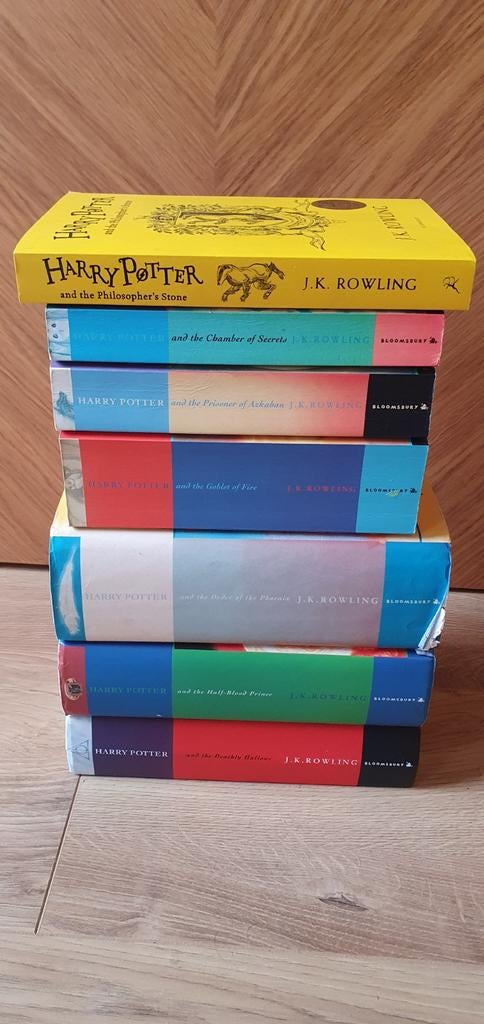 Complete Harry Potter boekenset in het Engels, Boeken, Ophalen of Verzenden, Gelezen