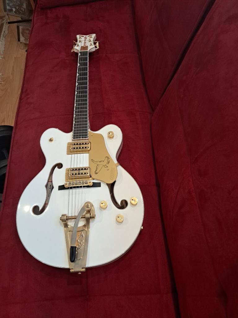Gretsch White Falcon, Ophalen of Verzenden, Zo goed als nieuw, Semi-solid body, Overige merken