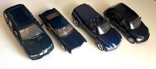Schaal 1:24 6 blauwe model auto’s, Hobby en Vrije tijd, Modelauto's | 1:24, Ophalen of Verzenden, Zo goed als nieuw, Auto, Overige merken
