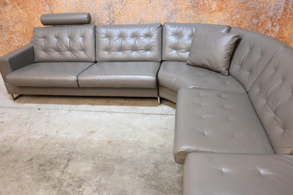 ZGANieuw taupekleurige leren Leolux Cuno design hoekbank, Leolux, Leolux, Hoekbank, 300 cm of meer