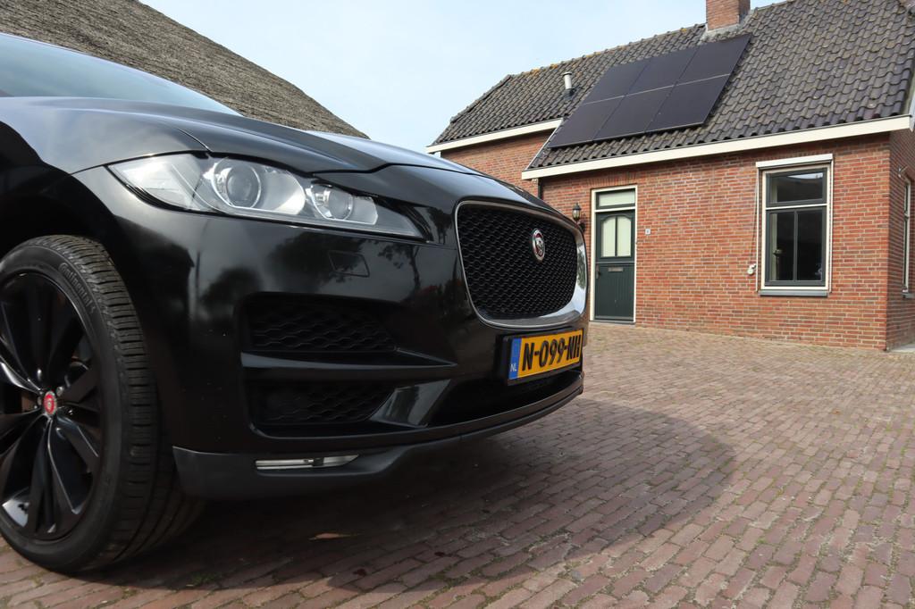 Jaguar F-Pace 3.0 Portfolio AWD 30d Navigatie | Leder | bi-, Auto's, Automaat, Gebruikt, 2993 cc, Met garantie (alle)