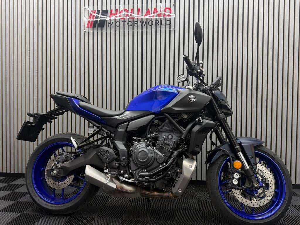 Yamaha MT-07 2025 Icon Blue als nieuw motor MT 07 MT07 blauw