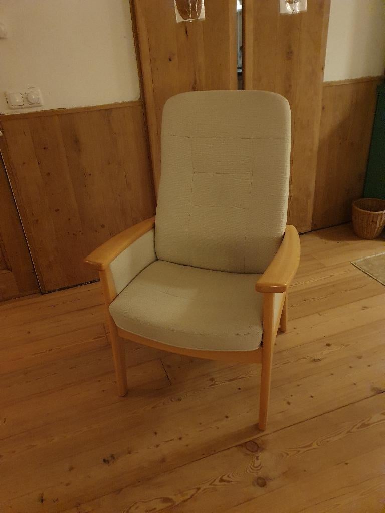 Creme wotte Farstrup  stoel, Huis en Inrichting, Ophalen, Zo goed als nieuw, Stof, 50 tot 75 cm