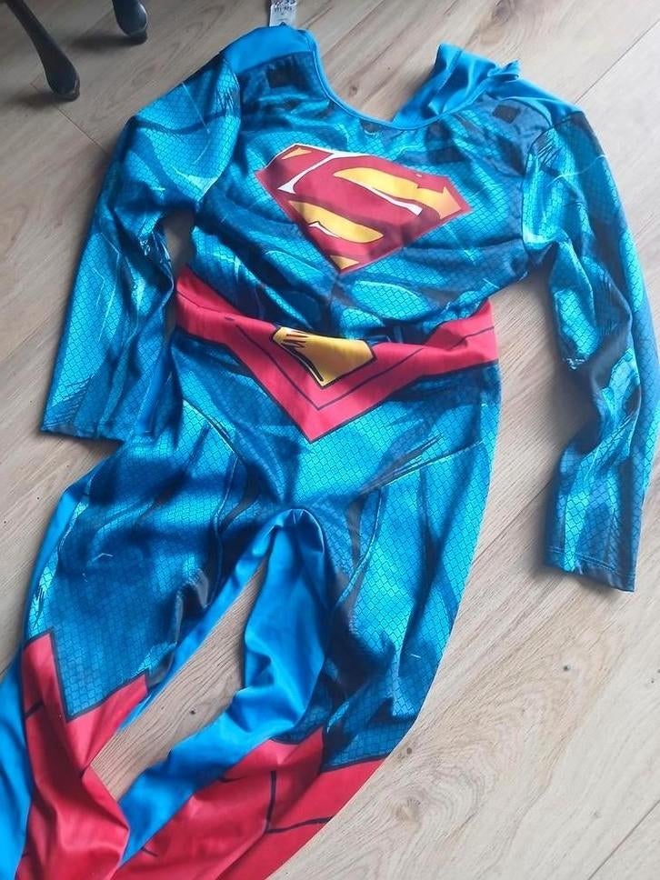 Superman kostuum maat 134-140, Ophalen of Verzenden