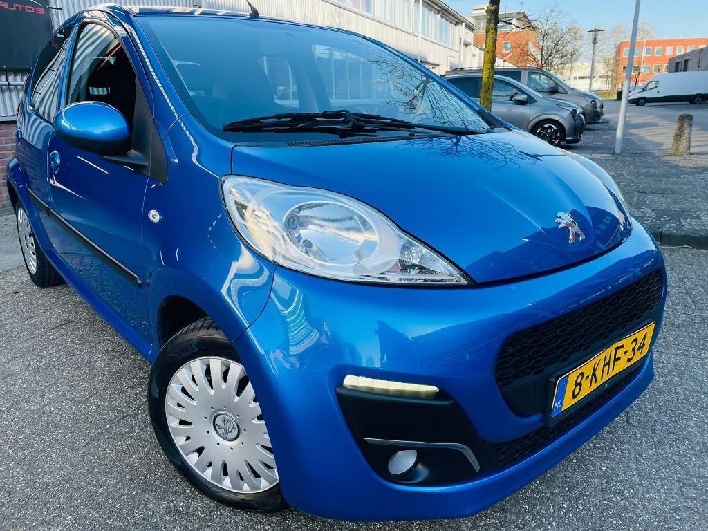 Peugeot 107 1.0 Active 5 DEURS LED AIRCO APK NIEUW FACELIFT, Voorwielaandrijving, Euro 5, Gebruikt, Origineel Nederlands