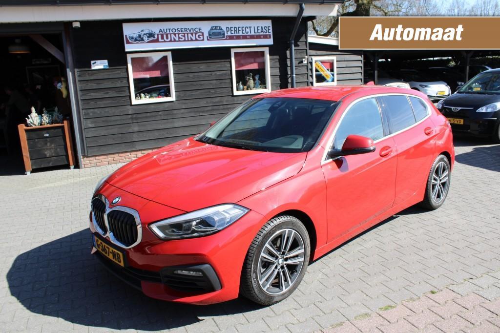 Bmw 1-SERIE 118I Automaat 140Pk Executive Editon, Gebruikt, Euro 6, Bedrijf, 3 cilinders