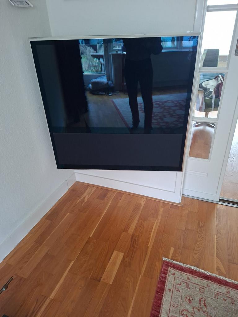 B&O Televisie - Stijlvol en Functioneel, Gebruikt, 50 Hz, 100 cm of meer, Ophalen