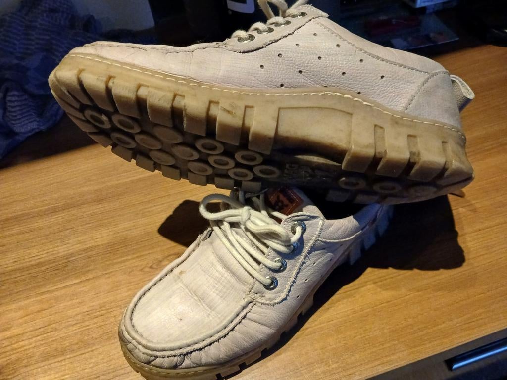 Mag dames schoenen maat 41, Ophalen, Zo goed als nieuw, Zwart, Sneakers of Gympen
