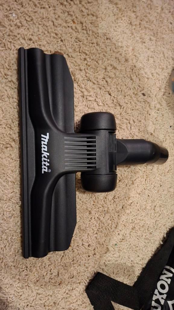 Makita stofzuigersteel en mondstukken en slang, Ophalen of Verzenden, Nieuw