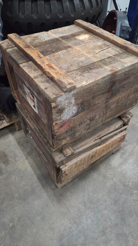 2 nieuw in doos remtrommels achter daf ya 328, Verzamelen, Militaria | Algemeen, Ophalen, Landmacht, Nederland