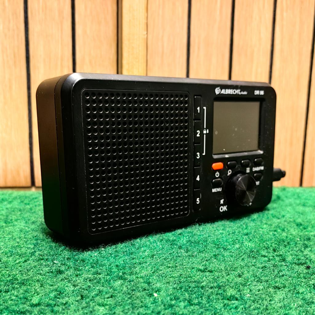 Albrecht DR 86 Radio DAB+ | Zwart, Flex Ltd., Zo goed als nieuw, https://flex.com/contact-us, Nobelstraat 10, 5807 GA Oostrum LB, Limburg, Nederland