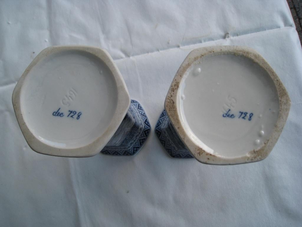 AARDEWERK MAASTRICHT - REGOUT  - ALLES ANTIEK  VANAF 1,-, Ophalen of Verzenden