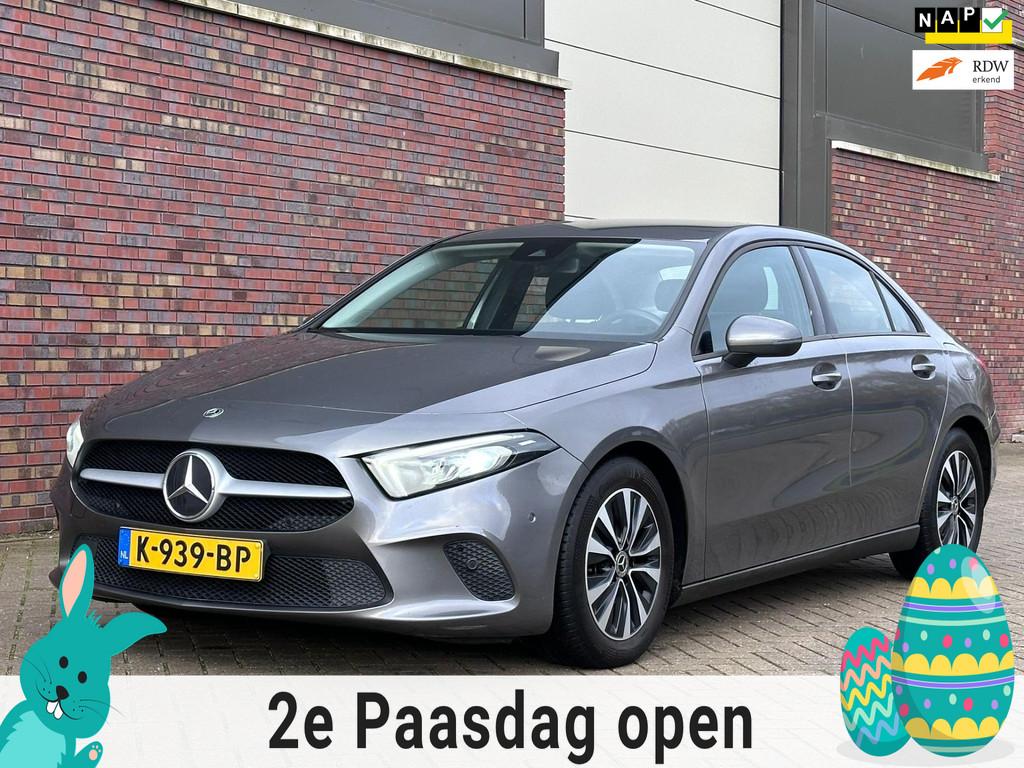 Mercedes-Benz A-klasse 180 Business Solution Automaat*Camera, 136 pk, Euro 6, 4 cilinders, Origineel Nederlands