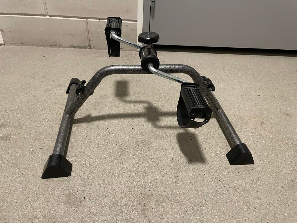 Fietstrainer / stoelfiets, Ophalen, Kunststof, Zo goed als nieuw, Stoelfiets