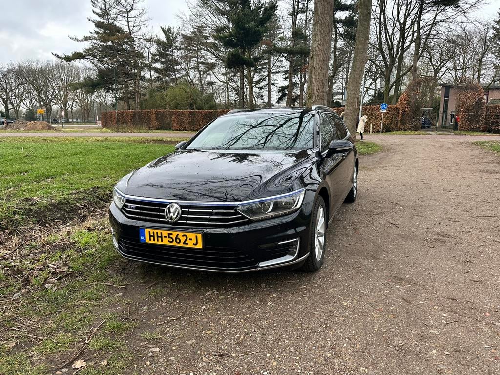 Volkswagen Passat 1.4 TSI 160KW GTE Phev 2015 Zwart, 156 pk, Zwart, 1600 kg, 93 €/maand