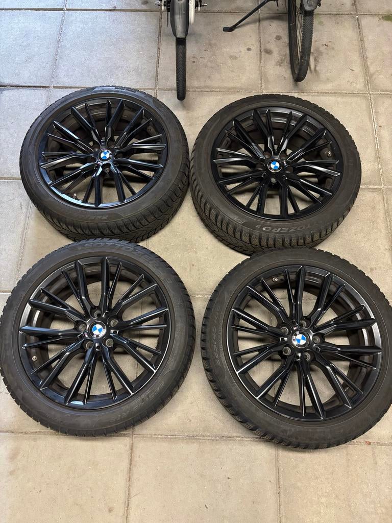 BMW M Performance winterwielset 18 inch Dubbelspaak 796M, Ophalen, 18 inch, Gebruikt, Banden en Velgen