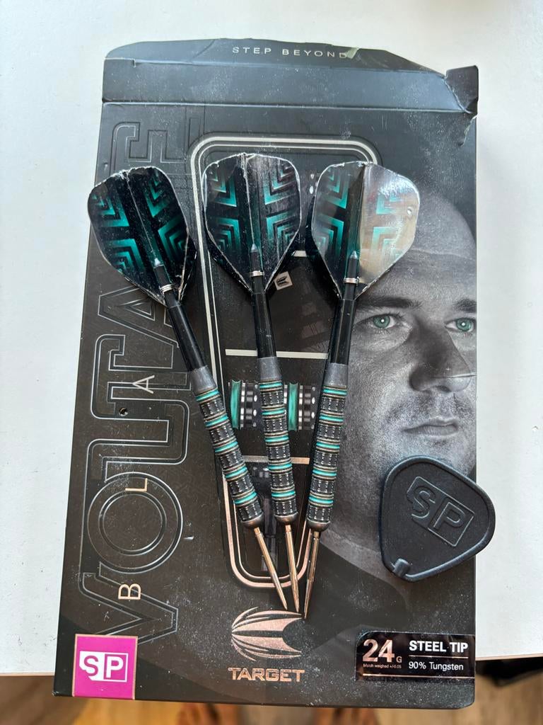 Target Rob Cross Swiss Point Darts 90% 24 gram, Sport en Fitness, Darts, Ophalen of Verzenden, Zo goed als nieuw, Pijlen