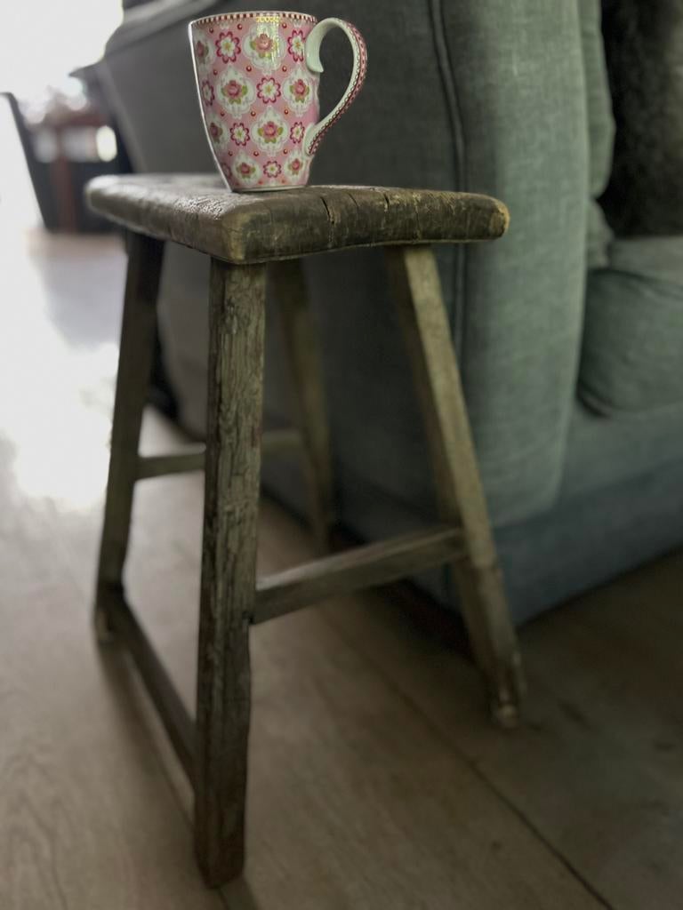 Oud Chinees  krukje bijzettafeltje sleets imperfect, Antiek en Kunst, Curiosa en Brocante, Ophalen of Verzenden