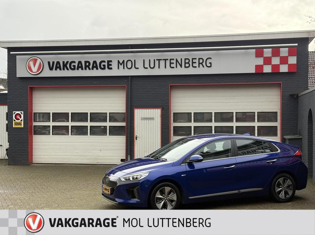 HYUNDAI Ioniq EV 120 pk Aut. Premium, STOELVERWARMING, APPLE, Stof, Gebruikt, Zwart, Blauw