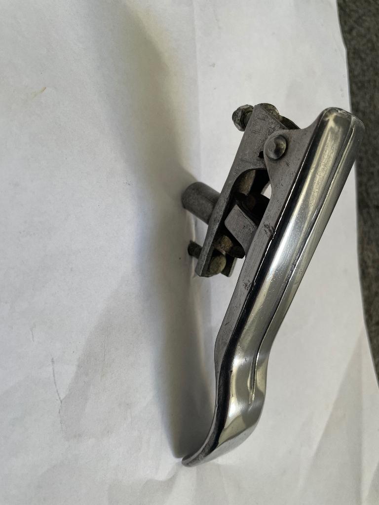 Alfa Romeo 101 105 Giulia / GT greep ontgrendeling motorkap, Ophalen of Verzenden, Gebruikt, Alfa Romeo