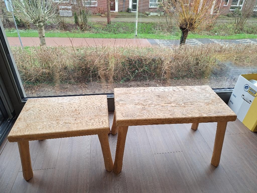 Uniek zwaar eiken vintage sidetables (bijzet tafels), Huis en Inrichting, Tafels | Sidetables, Ophalen, 50 tot 100 cm, 25 tot 50 cm