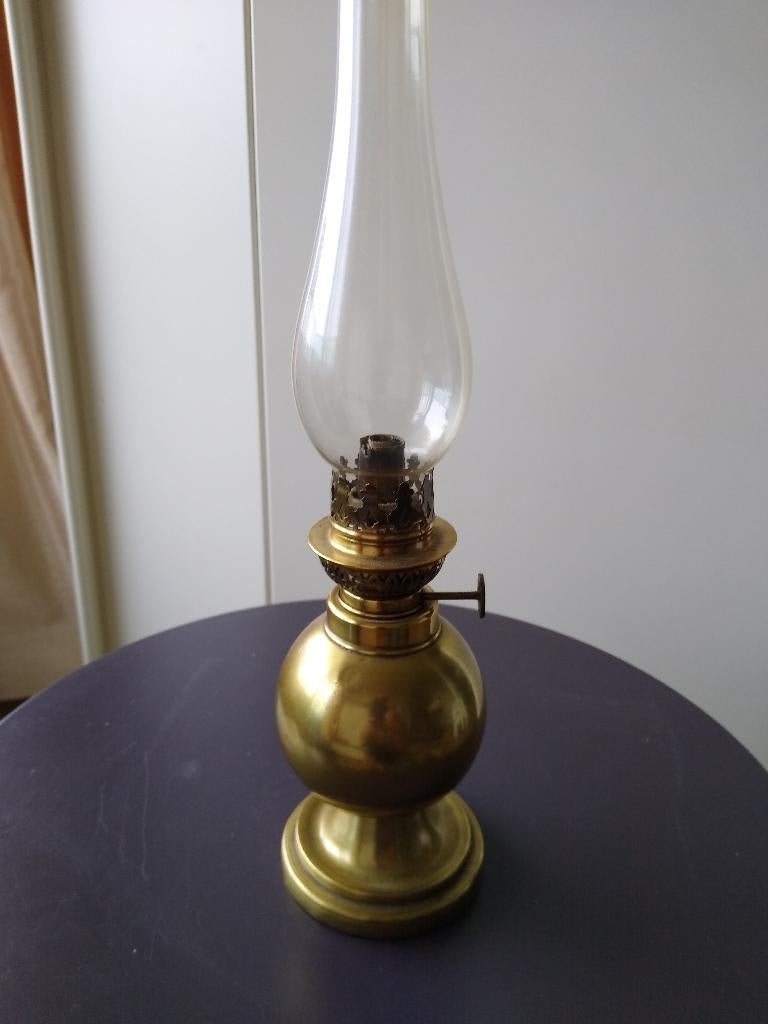 Zware antieke Franse messing olielamp, Ophalen