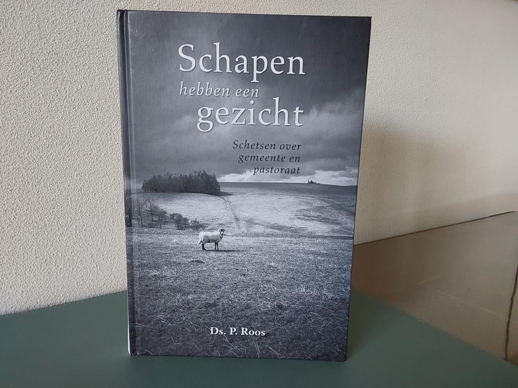 Schapen hebben een gezicht / Ds. P. Roos, Boeken, P. Roos, Christendom | Protestants, Ophalen of Verzenden, Zo goed als nieuw