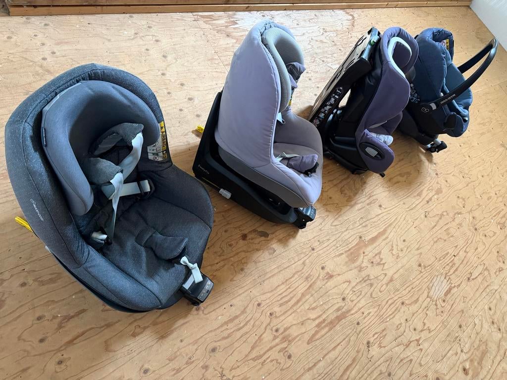 3 autostoelen en 2 bases: pebble plus axissfix 2way pearl, Ophalen, 9 t/m 18 kg, Zo goed als nieuw, Isofix