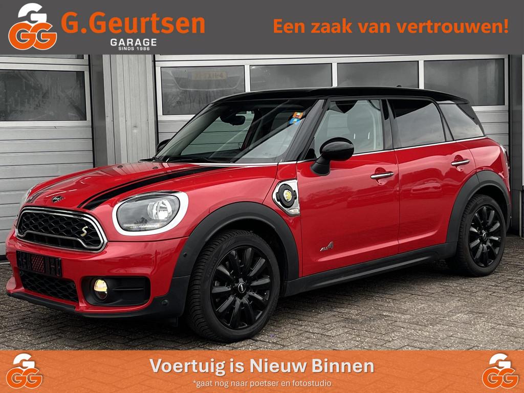 Mini Countryman 1.5 Cooper S E ALL4 Pepper Plug in hybrid St, Automaat, 8 kWh, Gebruikt, Leder en Stof