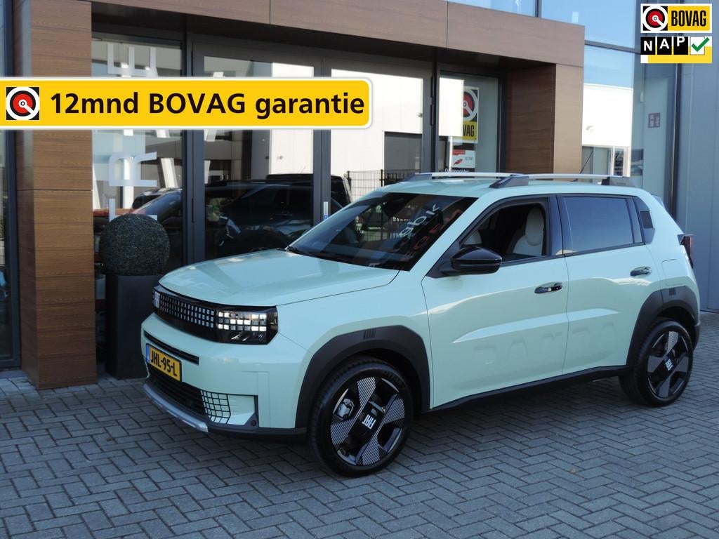 Fiat Grande Panda La Prima 11 kW 44 kWh NIEUW | Stuur/stoelv, Auto's, 12 maanden, Stof, Panda, 320 km