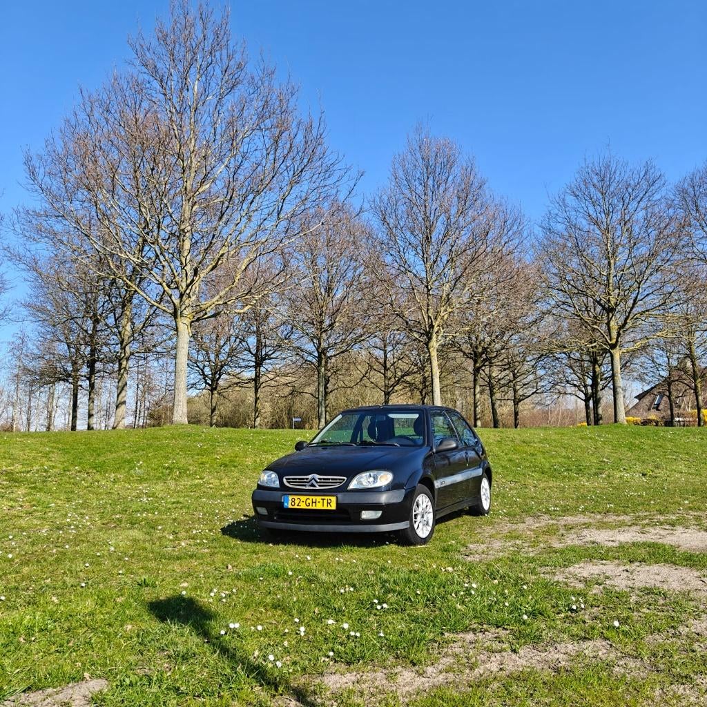 Unieke Citroën Saxo 1.4 VTS - Dakraam en 10 jaar in bezit!, Auto's, Citroën, Particulier, Saxo, Airbags, Bluetooth, Boordcomputer