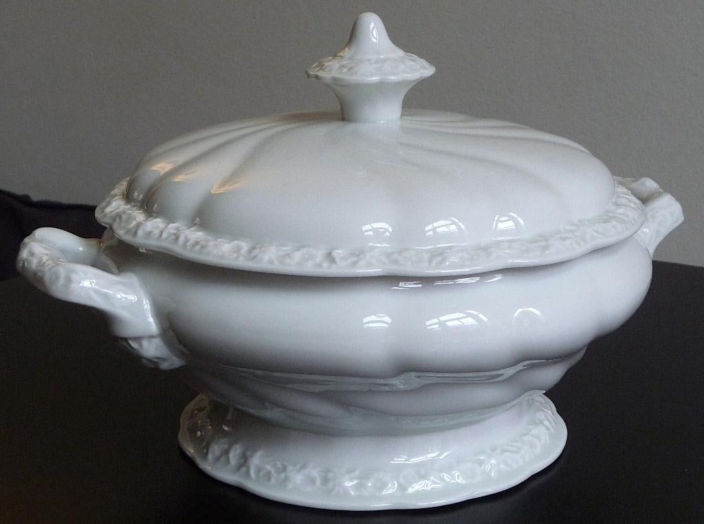 Dekschaal VEB Graf von Henneberg Porzellan Ilmenau Edelweiss, Ophalen of Verzenden