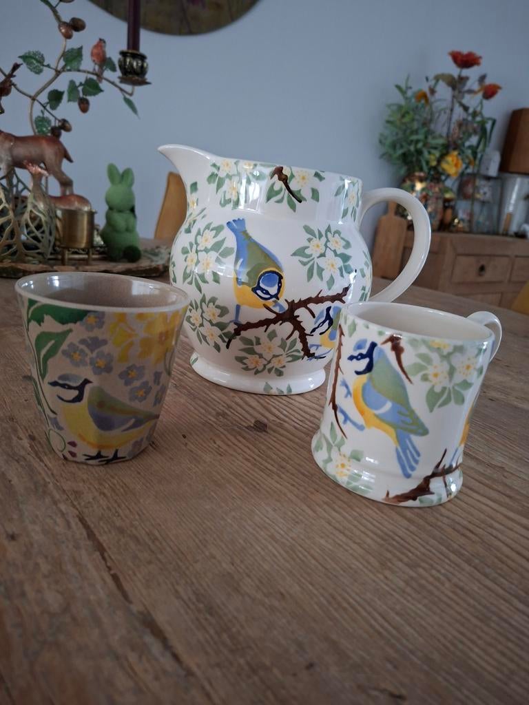 Emma Bridgewater 3 delige set Blossom and Blue Tits NIEUW!!, Nieuw, Ophalen of Verzenden, Overige stijlen, Kop(pen) en/of Schotel(s)