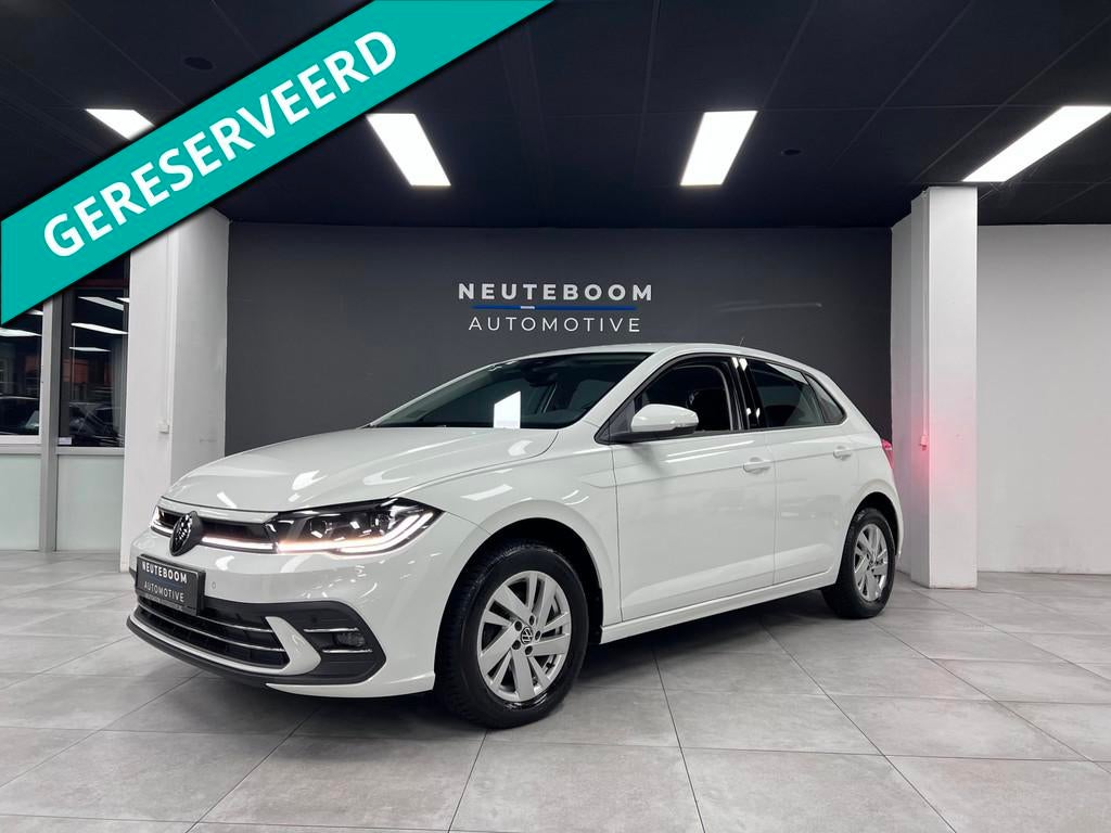 Volkswagen Polo 1.0 TSI Highline|Carplay|Virtual| IQ-Light |, Voorwielaandrijving, Stof, Zwart, 95 pk