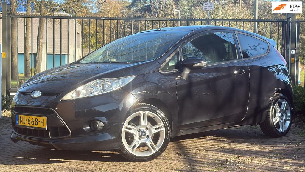 Ford Fiesta 1.4 Trend SPORT, Auto's, Voorwielaandrijving, Gebruikt, 31 €/maand, 4 cilinders