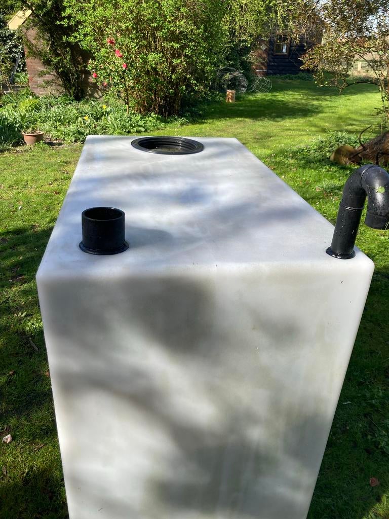Regenton 750 liter, Tuin en Terras, Regentonnen, 150 liter of meer, Ophalen, Gebruikt, Kunststof