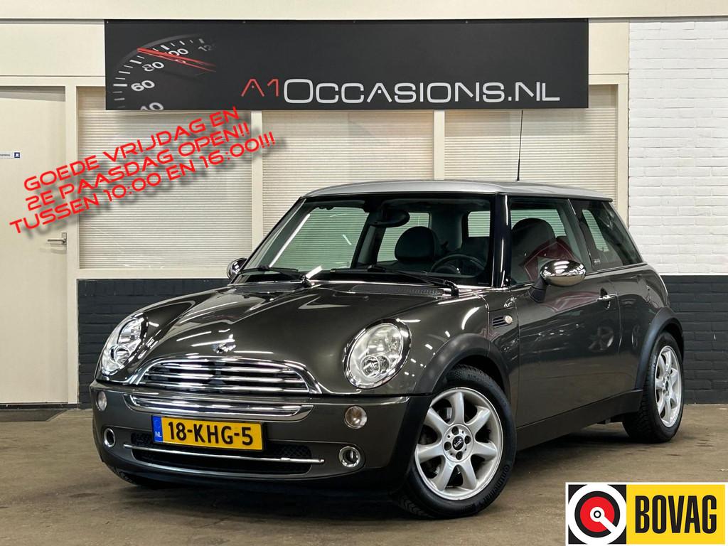 MINI Mini 1.6 Cooper Park Lane + LEDER + PANODAK !, Voorwielaandrijving, Gebruikt, Zwart, 4 cilinders