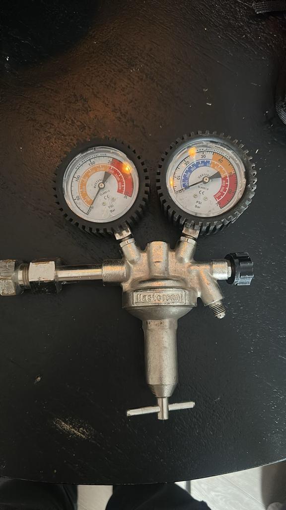 Mastercool Drukregelaar Dubbele Manometer - Gebruikt, Ophalen of Verzenden