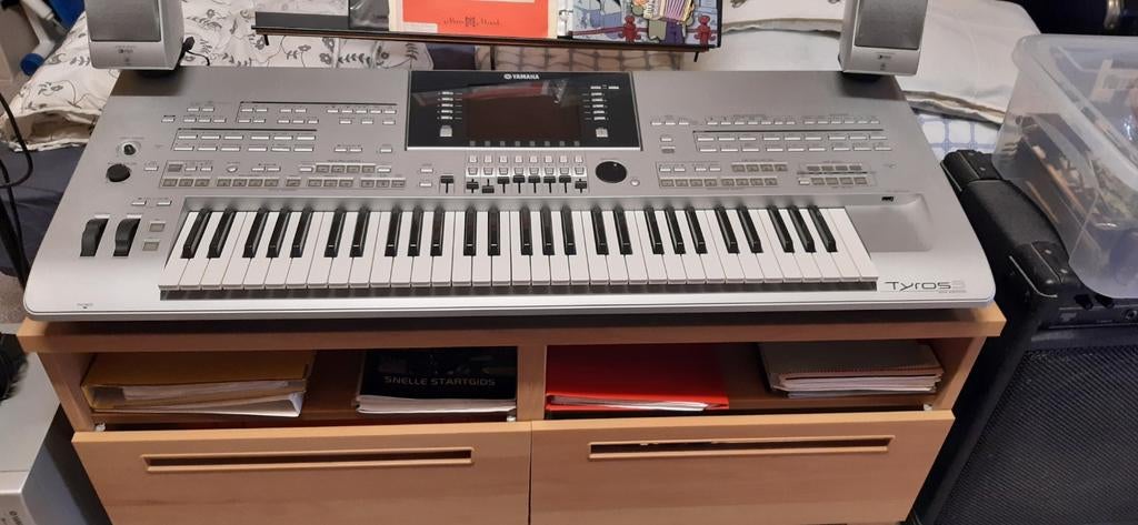 YAMAHA Tyros 3, Ophalen of Verzenden, Nieuw, 61 toetsen, Yamaha