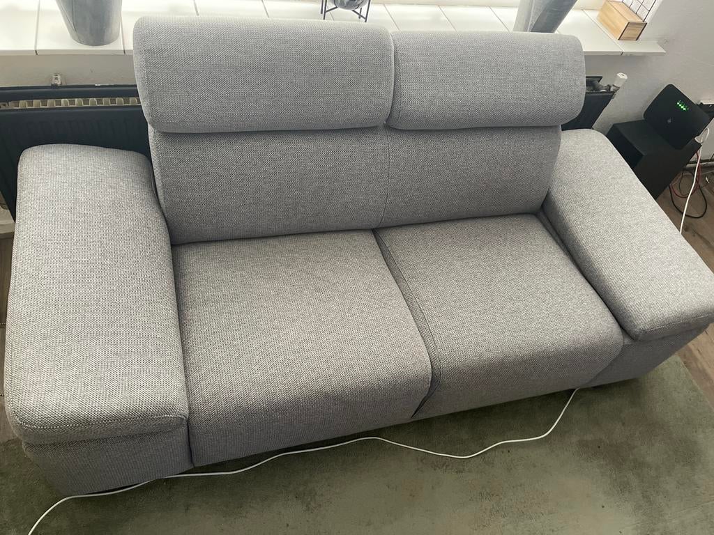 Grijze stoffen bank - Tweepersoons, Huis en Inrichting, Banken | Bankstellen, Ophalen, 150 tot 200 cm, Tweepersoons, 75 tot 100 cm