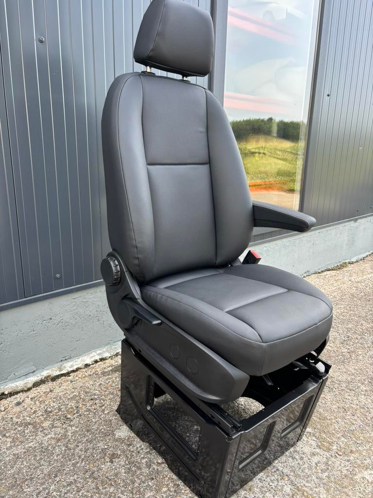 stoel rechts mercedes sprinter w907 zwarte leder 2017-2024