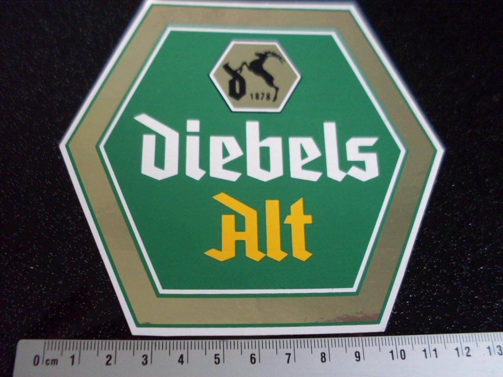 folie sticker diebels alt logo 1878, Verzamelen, Ophalen of Verzenden, Zo goed als nieuw, Merk