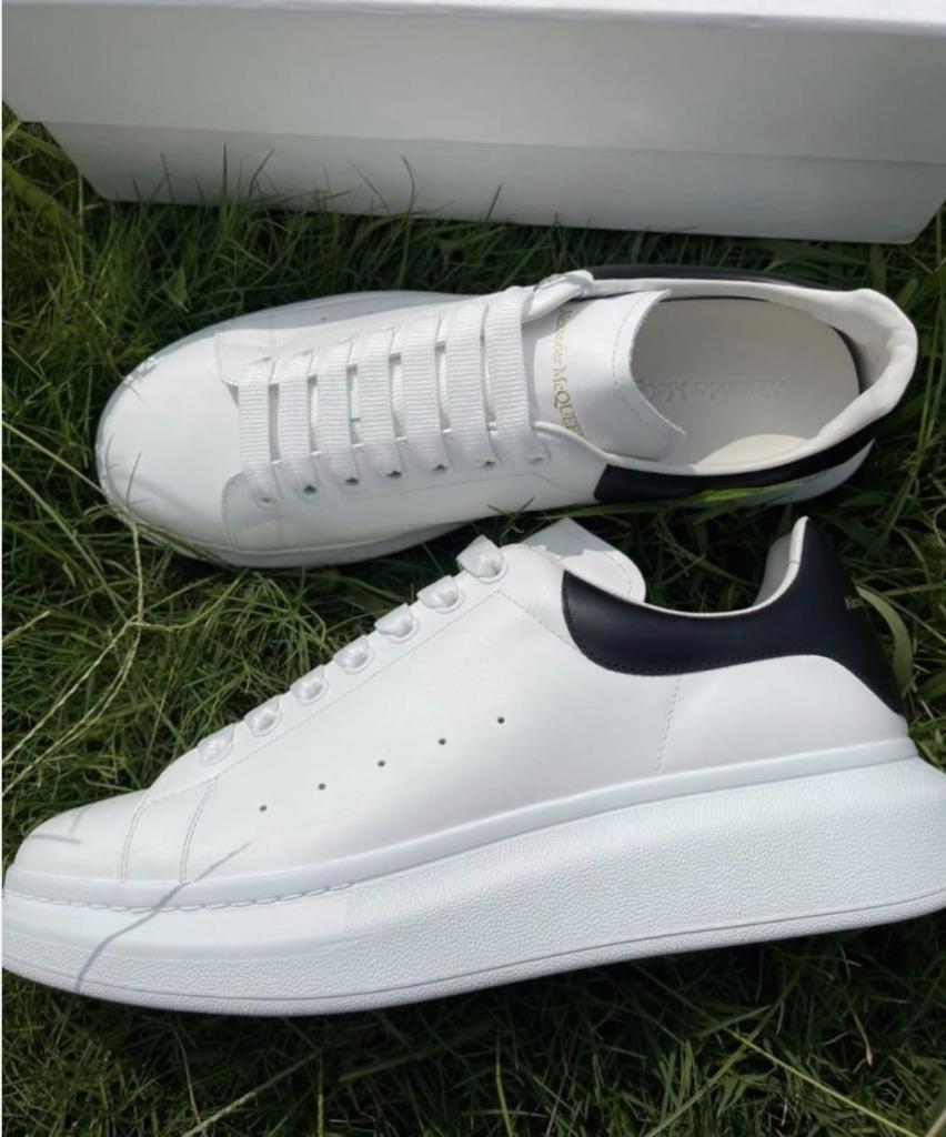 Alexander Mcqueen sneakers (ook direct op te halen), Kleding | Dames, Schoenen, Ophalen of Verzenden, Nieuw, Sneakers of Gympen