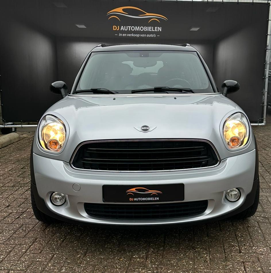 Mini Countryman 116pk 2016 Grijs, Auto's, Voorwielaandrijving, Stof, Navigatiesysteem, Bedrijf